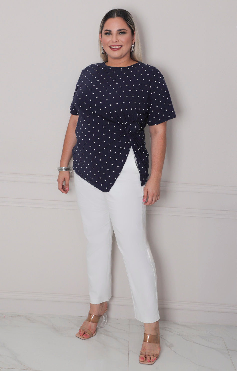 Blusa estampada polka dots - BLUSAS CURVY Boutiquemirel 