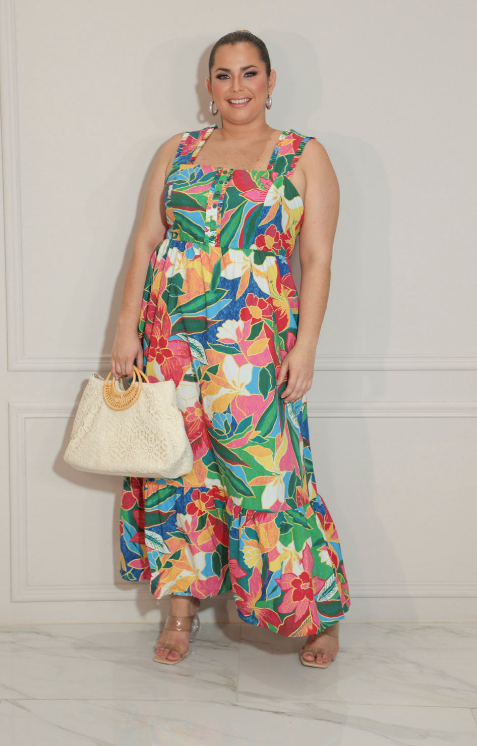 Vestido estampado con tirantes y fruncido