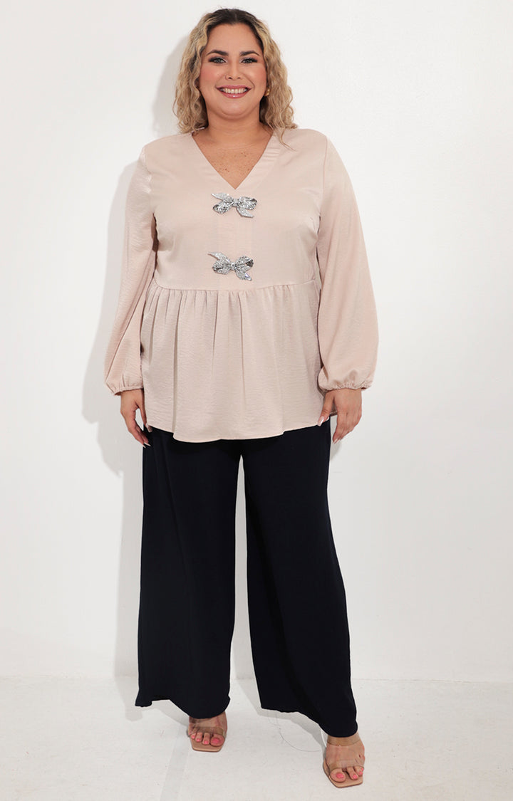 Blusa beige satinada con peplum - BLUSA Boutiquemirel 