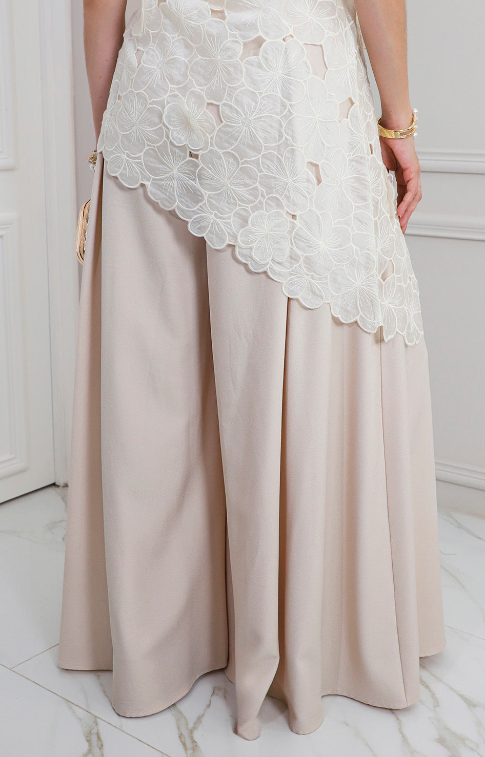 Pantalón amplio