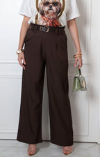 Pantalón pierna ancha con cinturón
