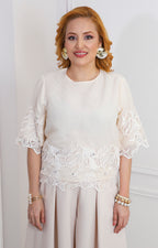 Blusa beige con bordado