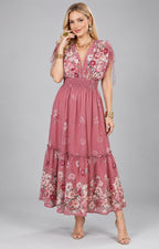 Vestido rosa floral con escote en V