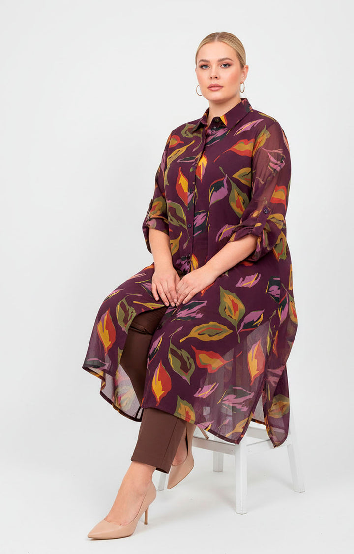Blusón morado con hojas