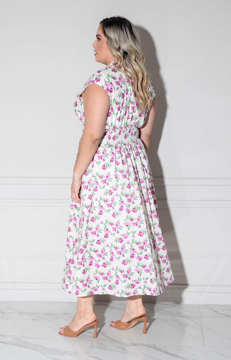 Vestido blanco estampado en rosa - VESTIDO LARGO CURVY Boutiquemirel 