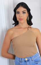 Blusa lisa asimétrica