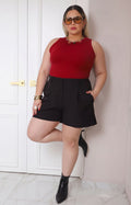 Short negro de tiro alto
