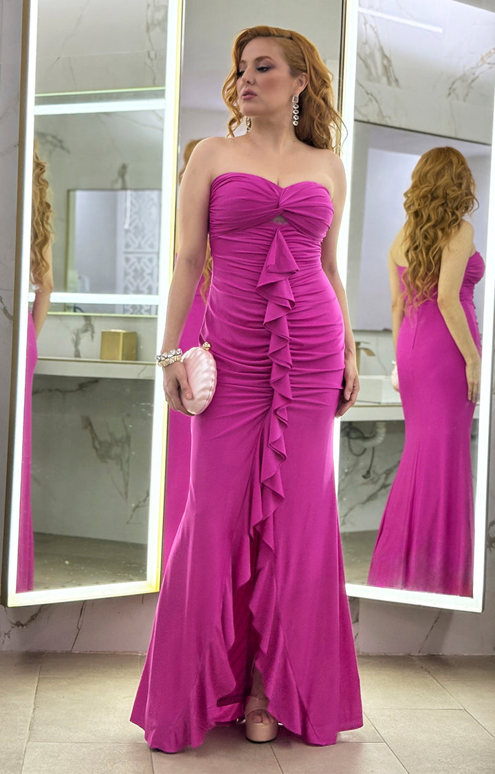 Vestido fucsia straple con fruncido y volantes - VESTIDO Boutiquemirel 