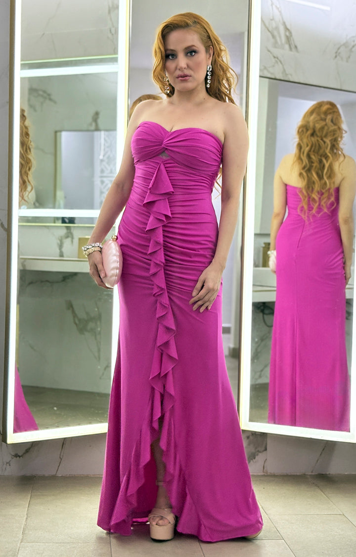 Vestido fucsia straple con fruncido y volantes - VESTIDO Boutiquemirel 