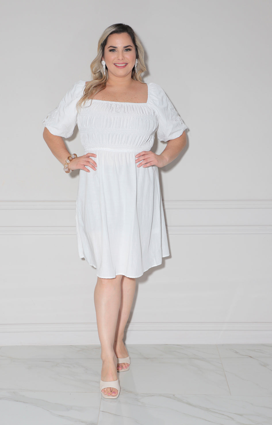 Vestido blanco corto - VESTIDO CORTO CURVY Boutiquemirel 