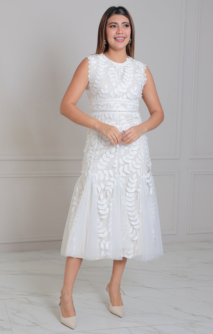 Vestido biege con bordado - VESTIDO LARGO REGULAR Boutiquemirel 