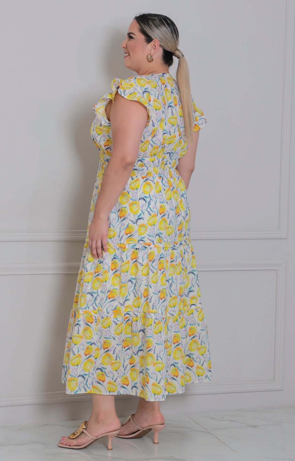 Vestido estampado de flores - VESTIDO LARGO CURVY Boutiquemirel 