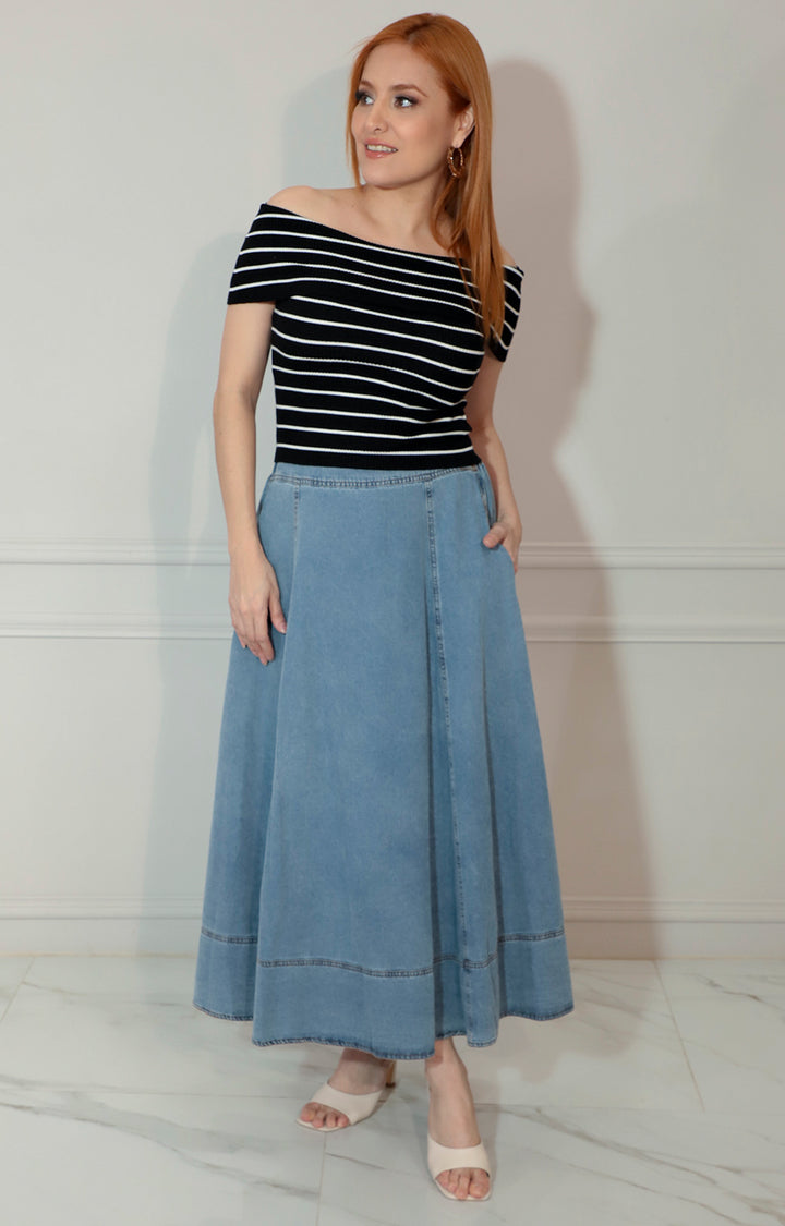 Blusa negra de rayas con hombros descubiertos - BLUSA Boutiquemirel 