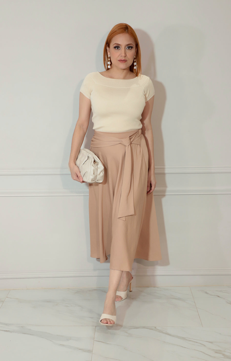 Falda beige con detalle de lazo superior - FALDA Boutiquemirel 