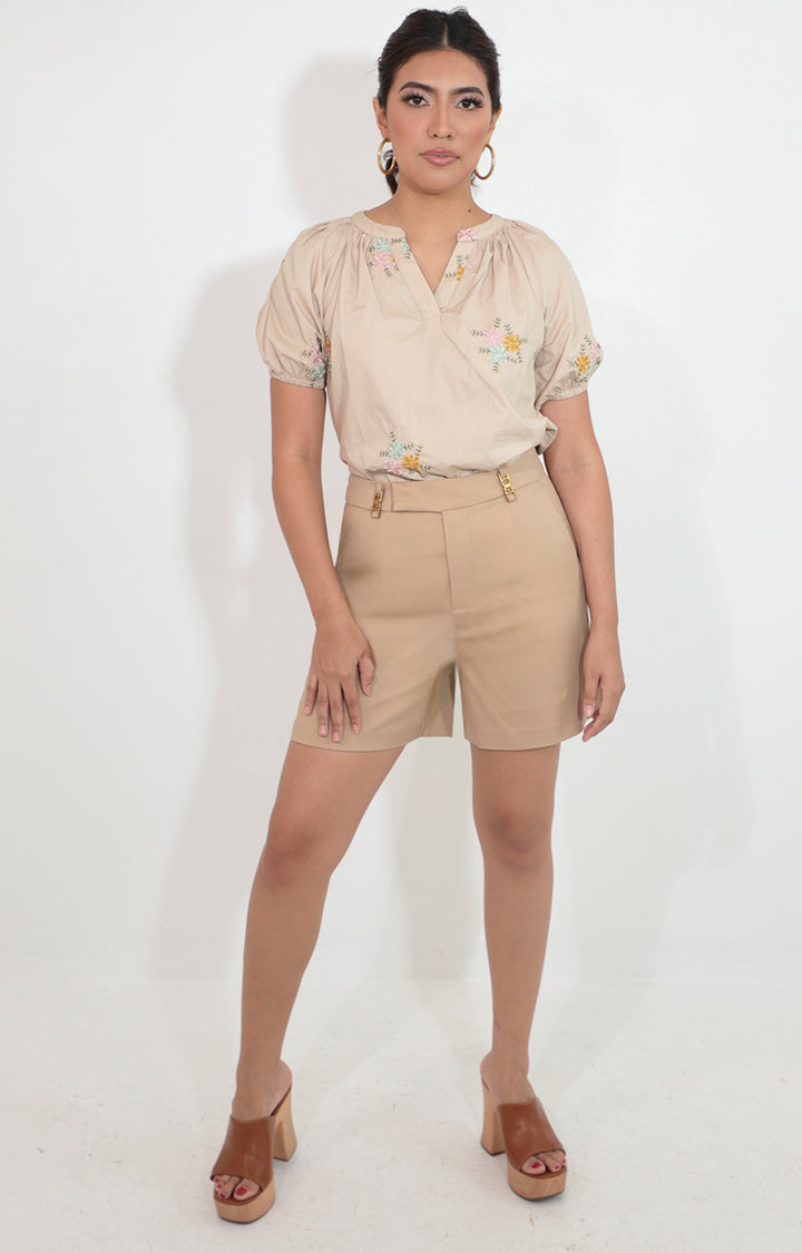 Short beige con dijes superior - SHORT Boutiquemirel 