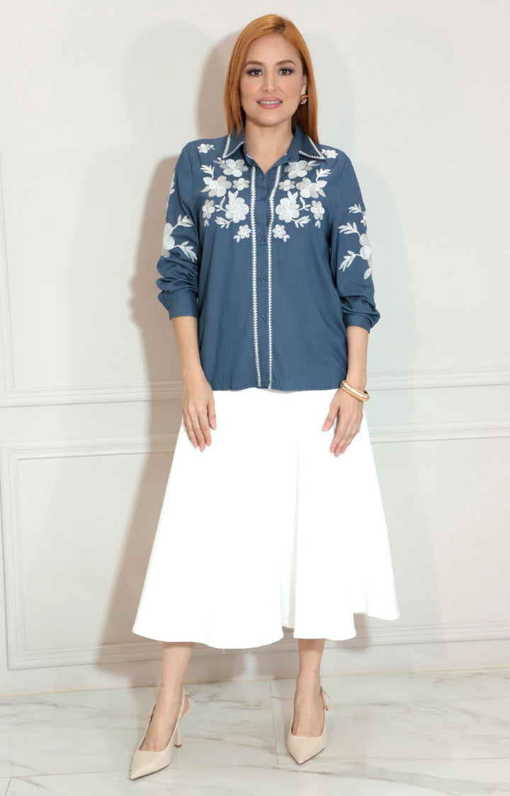 Blusa azul bordada - BLUSA Boutiquemirel 