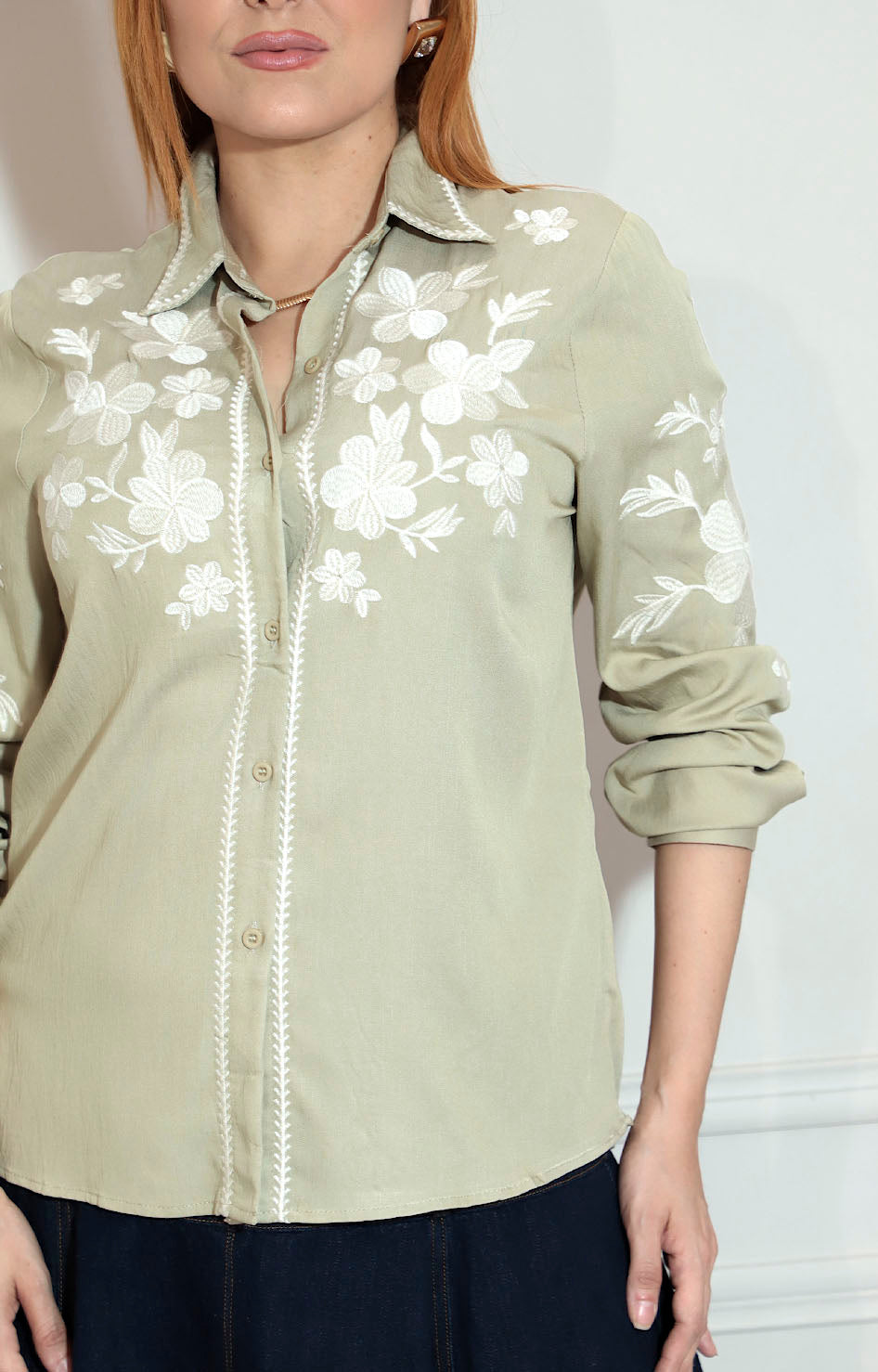 Blusa beige bordada - BLUSA Boutiquemirel 