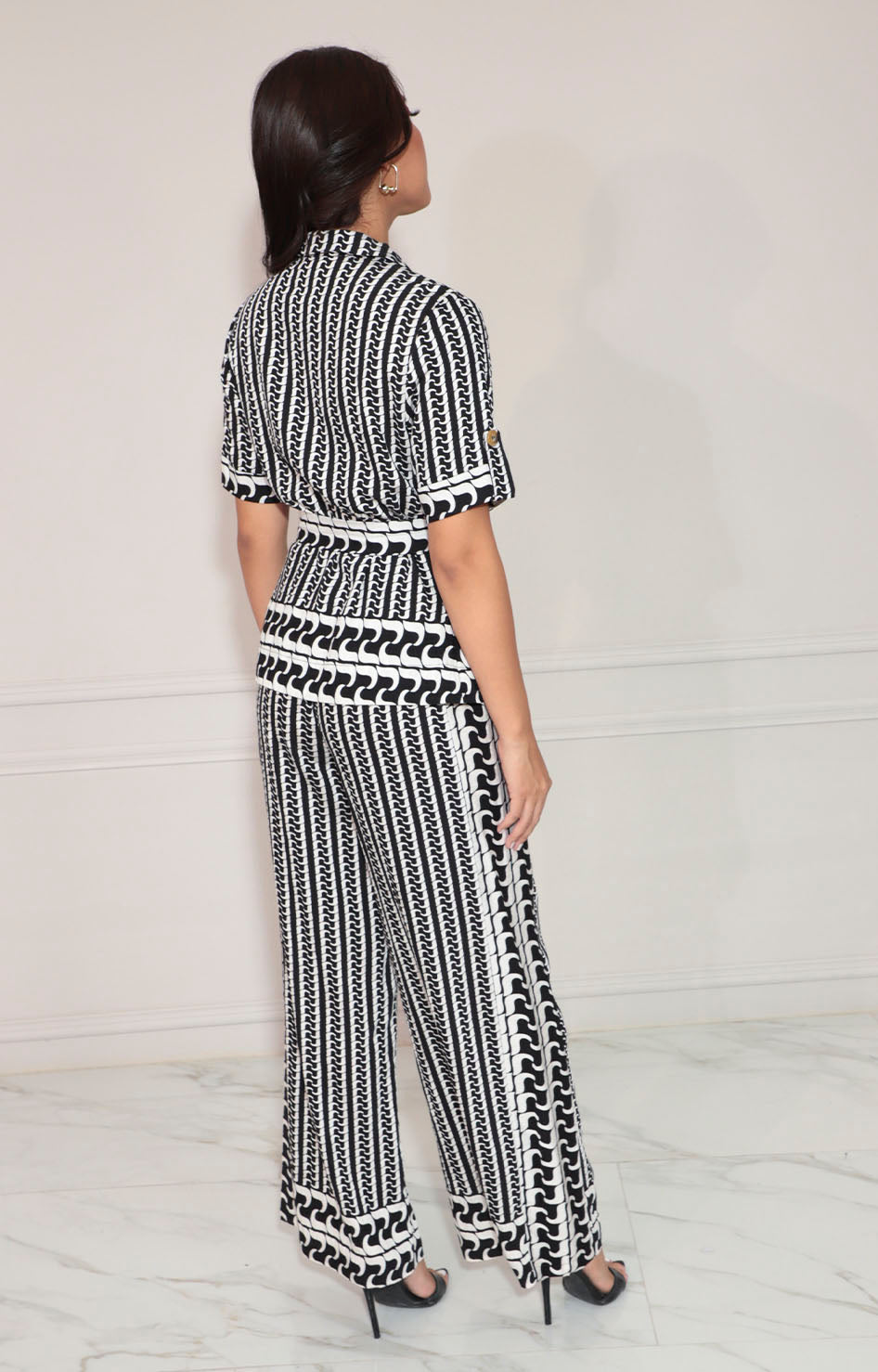 Conjunto negro estampado con botones - CONJUNTO Boutiquemirel 