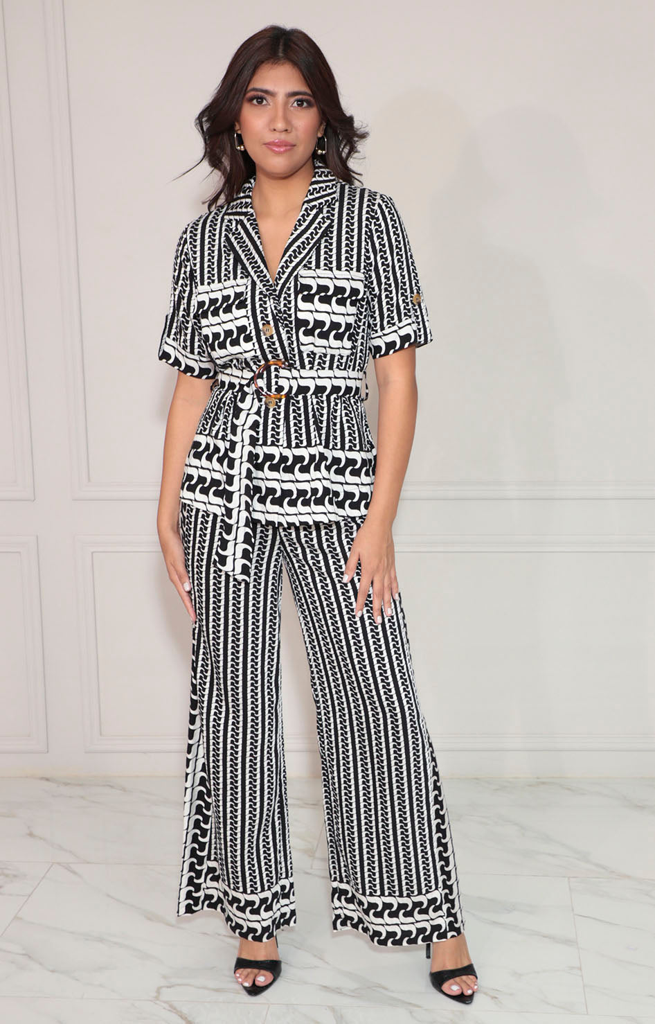 Conjunto negro estampado con botones - CONJUNTO Boutiquemirel 