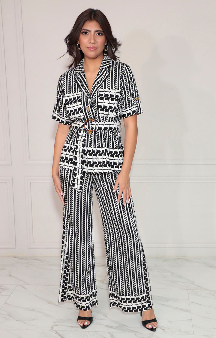 Conjunto negro estampado con botones - CONJUNTO Boutiquemirel 