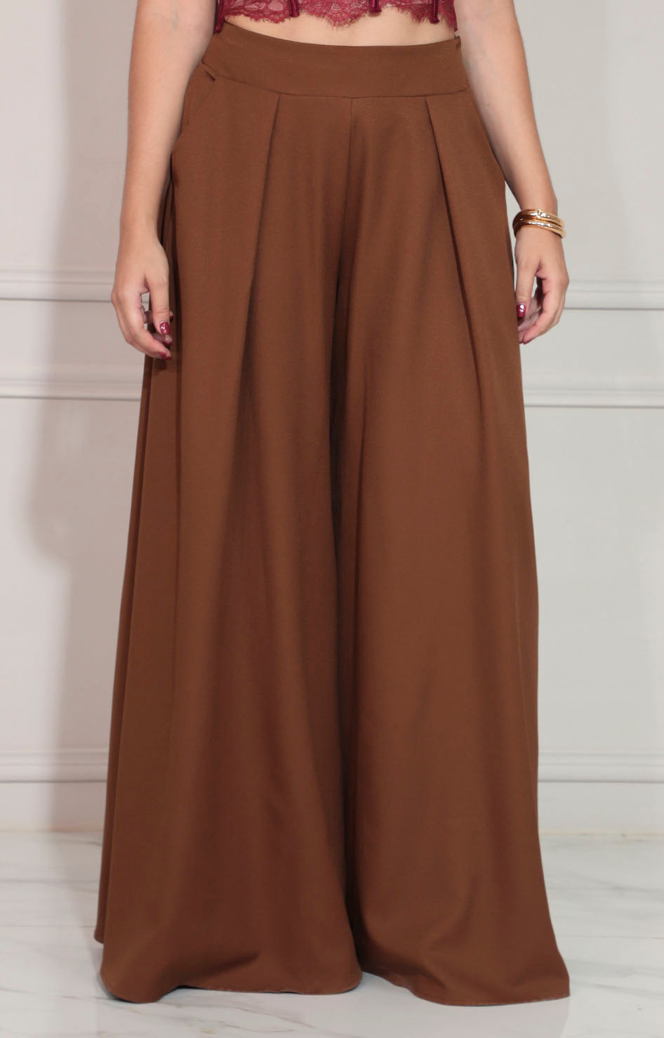 Pantalón café con pinzas - PANTALON Boutiquemirel 