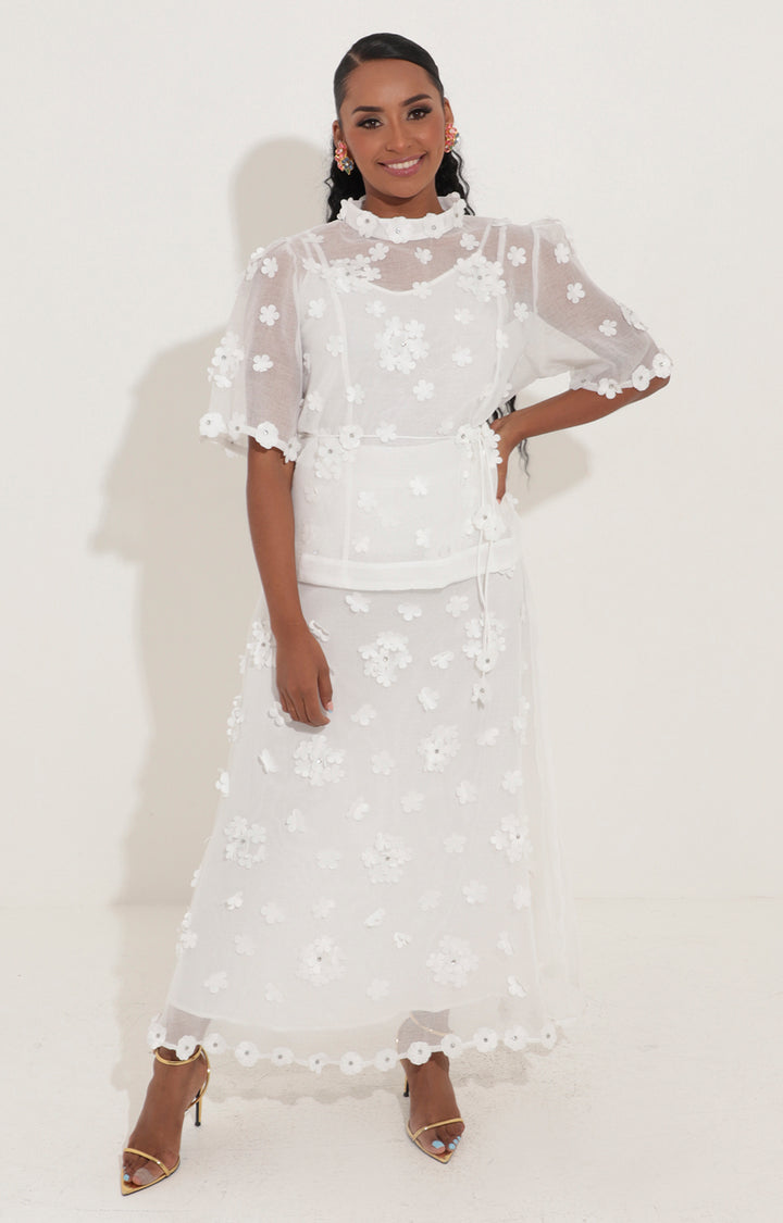 Conjunto blanco con flores 3D - CONJUNTO Boutiquemirel 