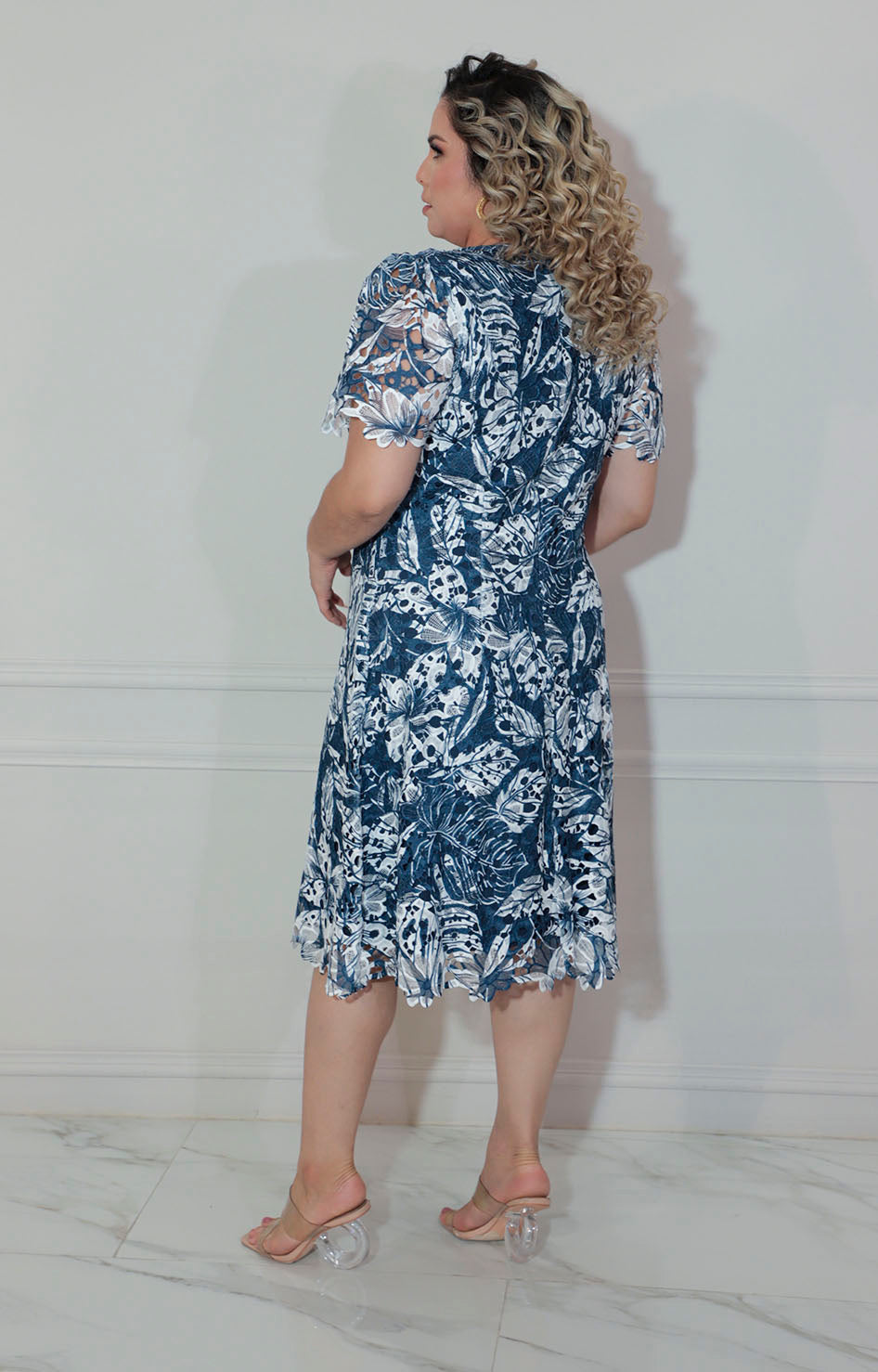 Vestido azul con guipiur y mangas - VESTIDO XL Boutiquemirel 