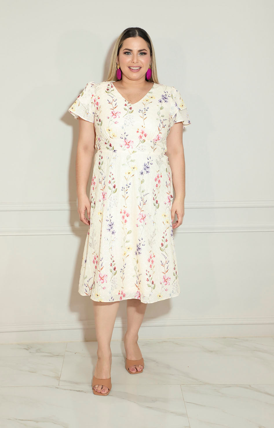 Vestido beige estampado de flores con cierre - VESTIDO Boutiquemirel 