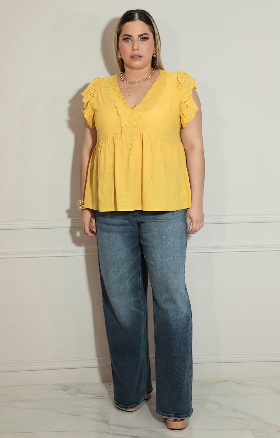 Blusa mostaza con bordado sin mangas - BLUSA XL Boutiquemirel 