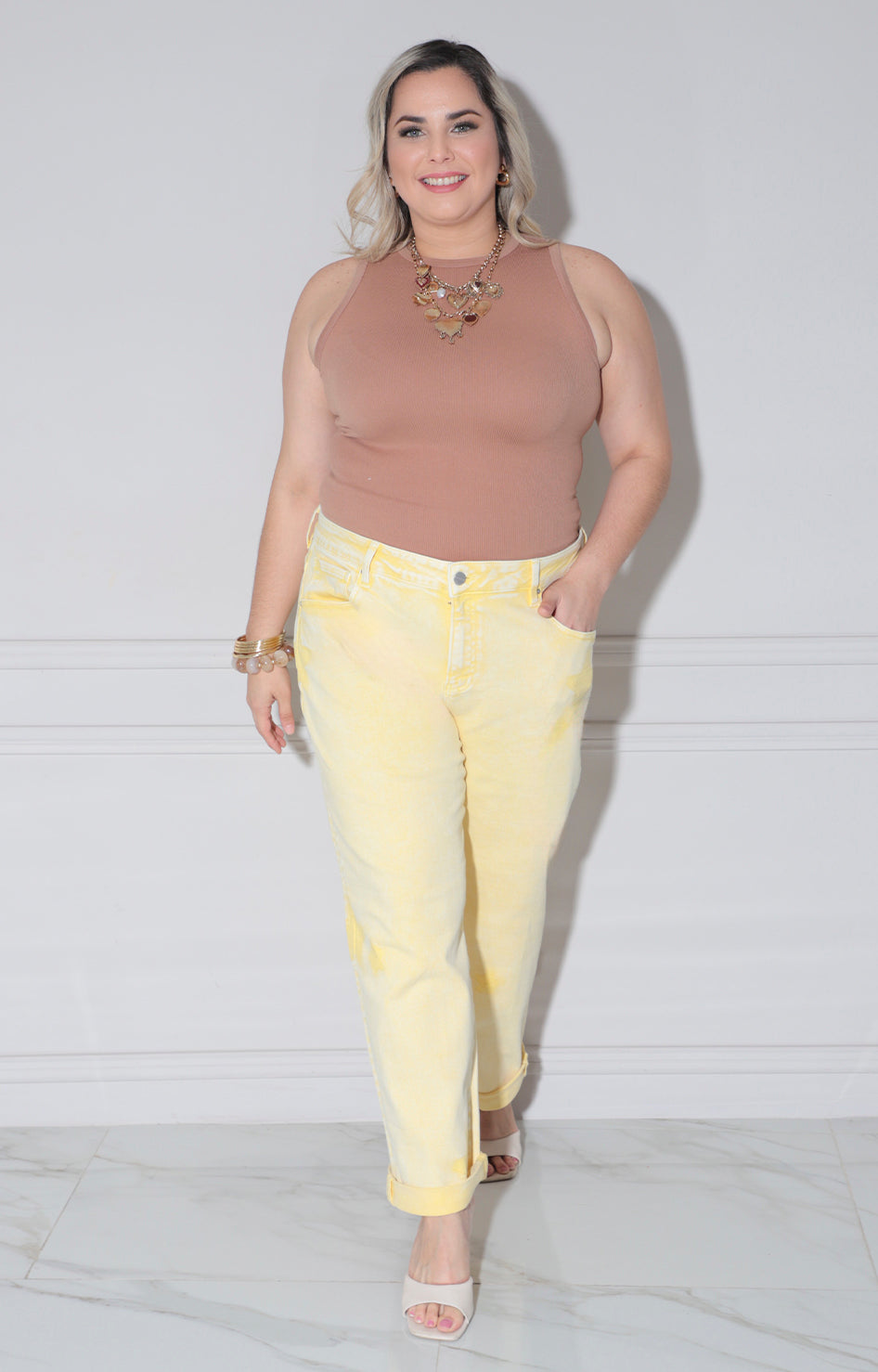 Pantalón amarillo de mezclilla - PANTALON CURVY Boutiquemirel 