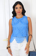 Blusa azul de guipiur