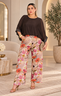 Pantalón de mezclilla con estampado floral