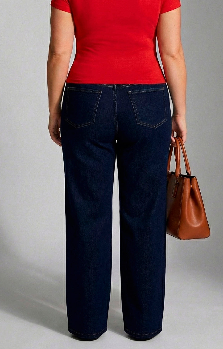 Pantalón denim con brillos