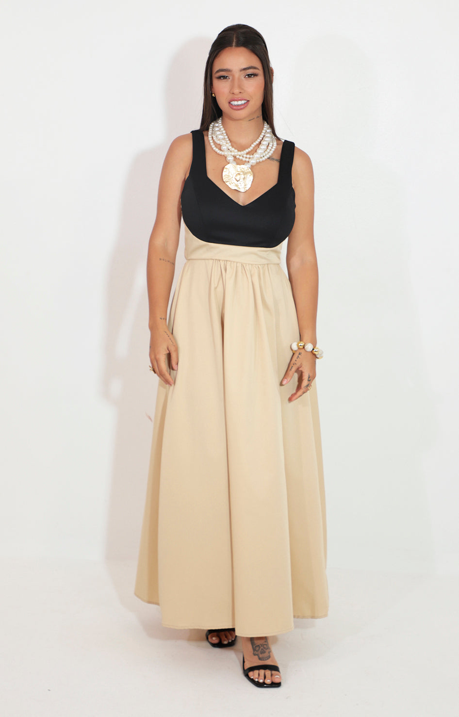 Vestido beige de tirantes - VESTIDO Boutiquemirel 