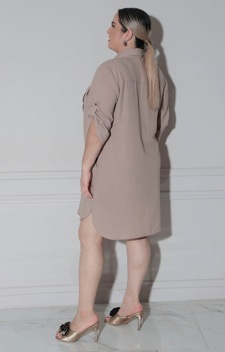 Vestido beige corto con bolsas - VESTIDO CORTO CURVY Boutiquemirel 