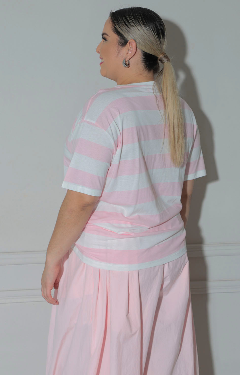 Blusa de rayas rosa - BLUSAS CURVY Boutiquemirel 
