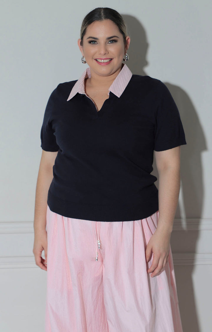 Blusa azul con cuello de rayas - BLUSAS CURVY Boutiquemirel 