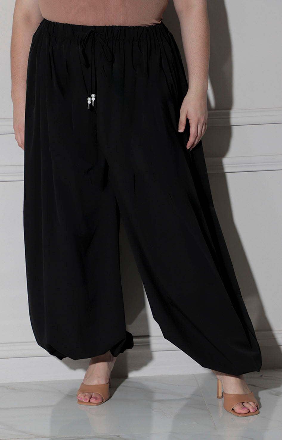 Pantalòn negro tipo globo - PANTALON CURVY Boutiquemirel 