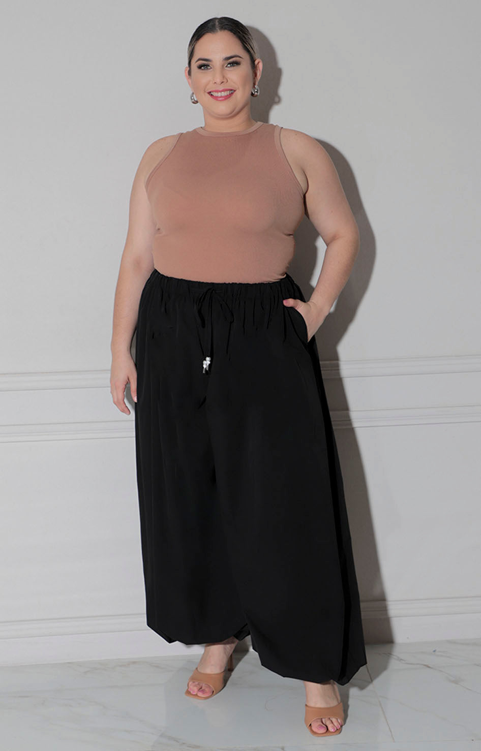 Pantalòn negro tipo globo - PANTALON CURVY Boutiquemirel 