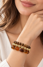 Set de pulseras de cuentas café con dorado