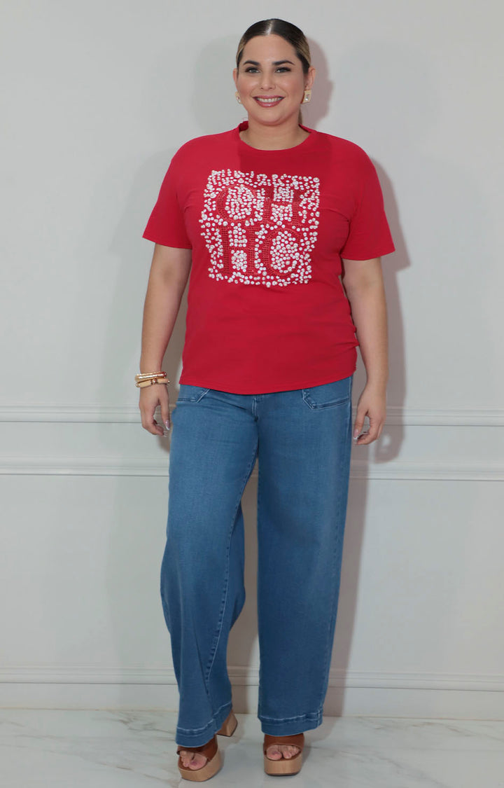 Blusa roja con pedrería