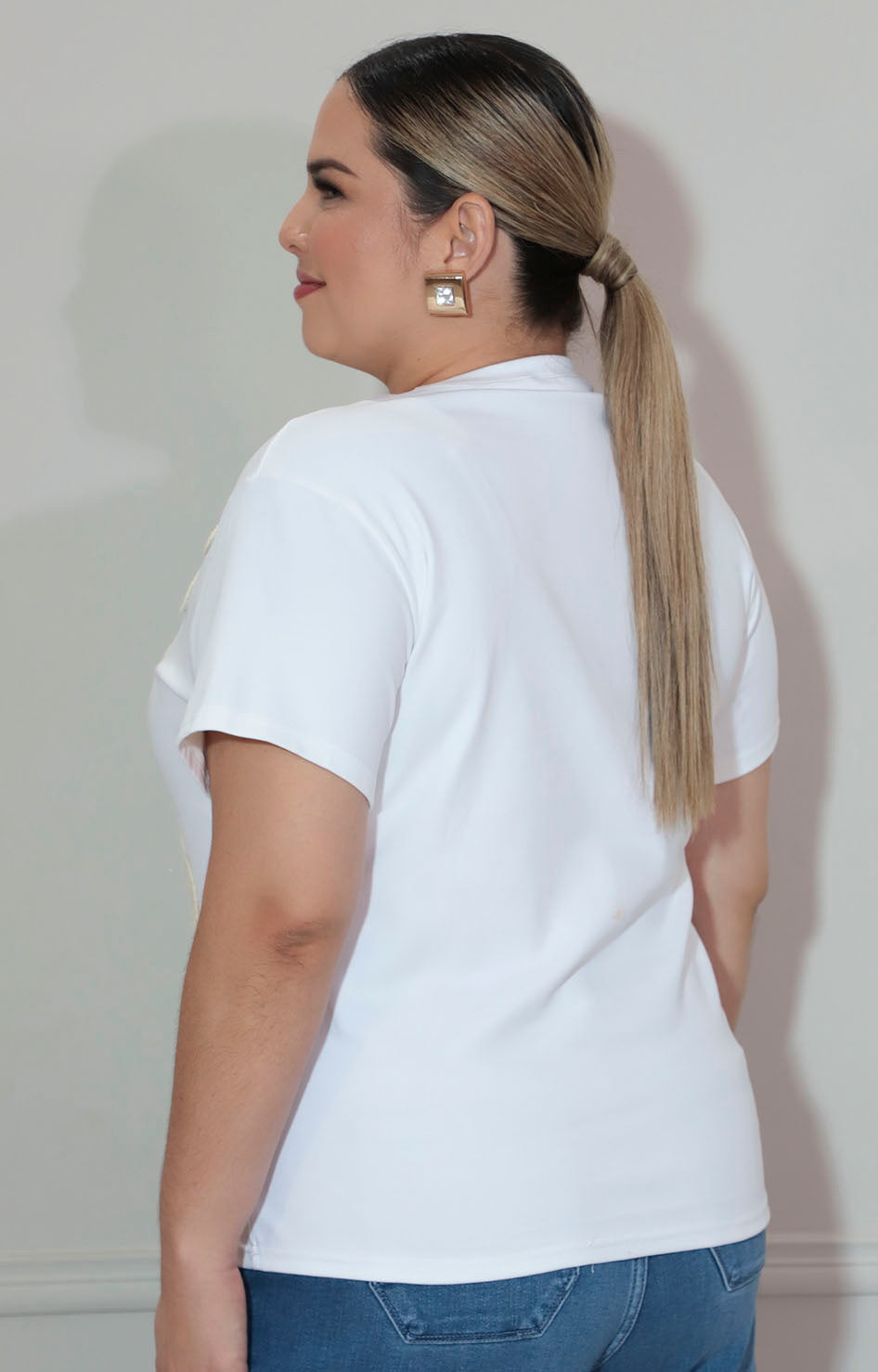 Blusa blanca con estampado de flores bordado - BLUSA XL Boutiquemirel 