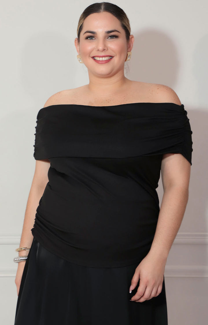 Blusa negra straple con corrugado lateral - BLUSA XL Boutiquemirel 