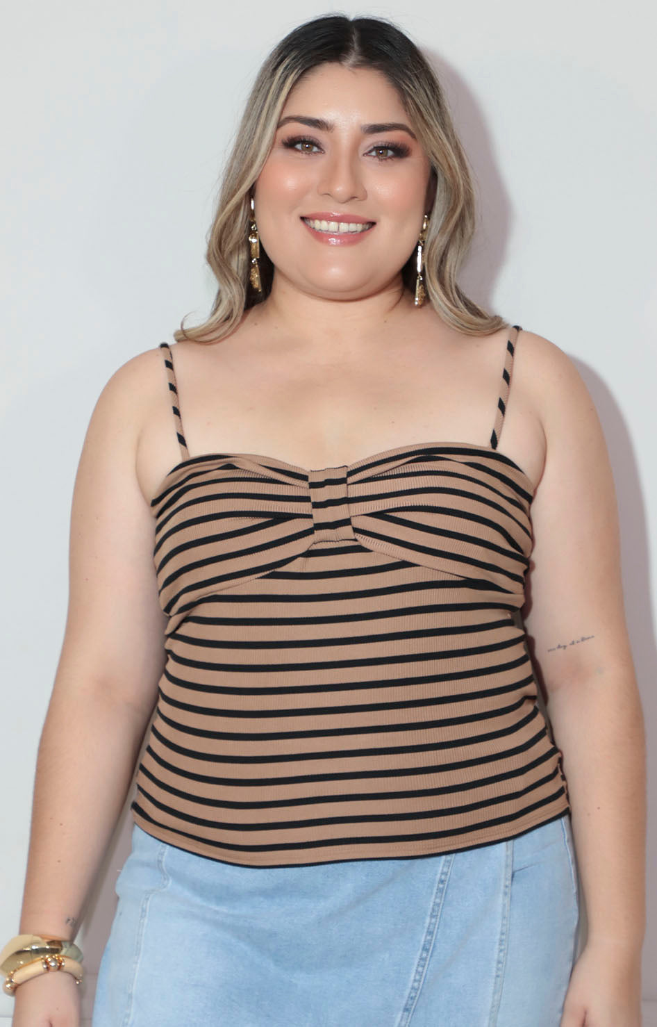 Blusa café con rayas de tirantes - BLUSA XL Boutiquemirel 