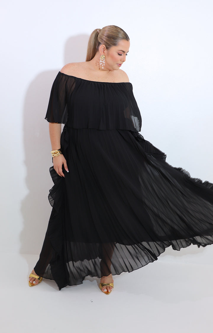 Vestido negro plisado con hombros descubiertos - VESTIDO Boutiquemirel 