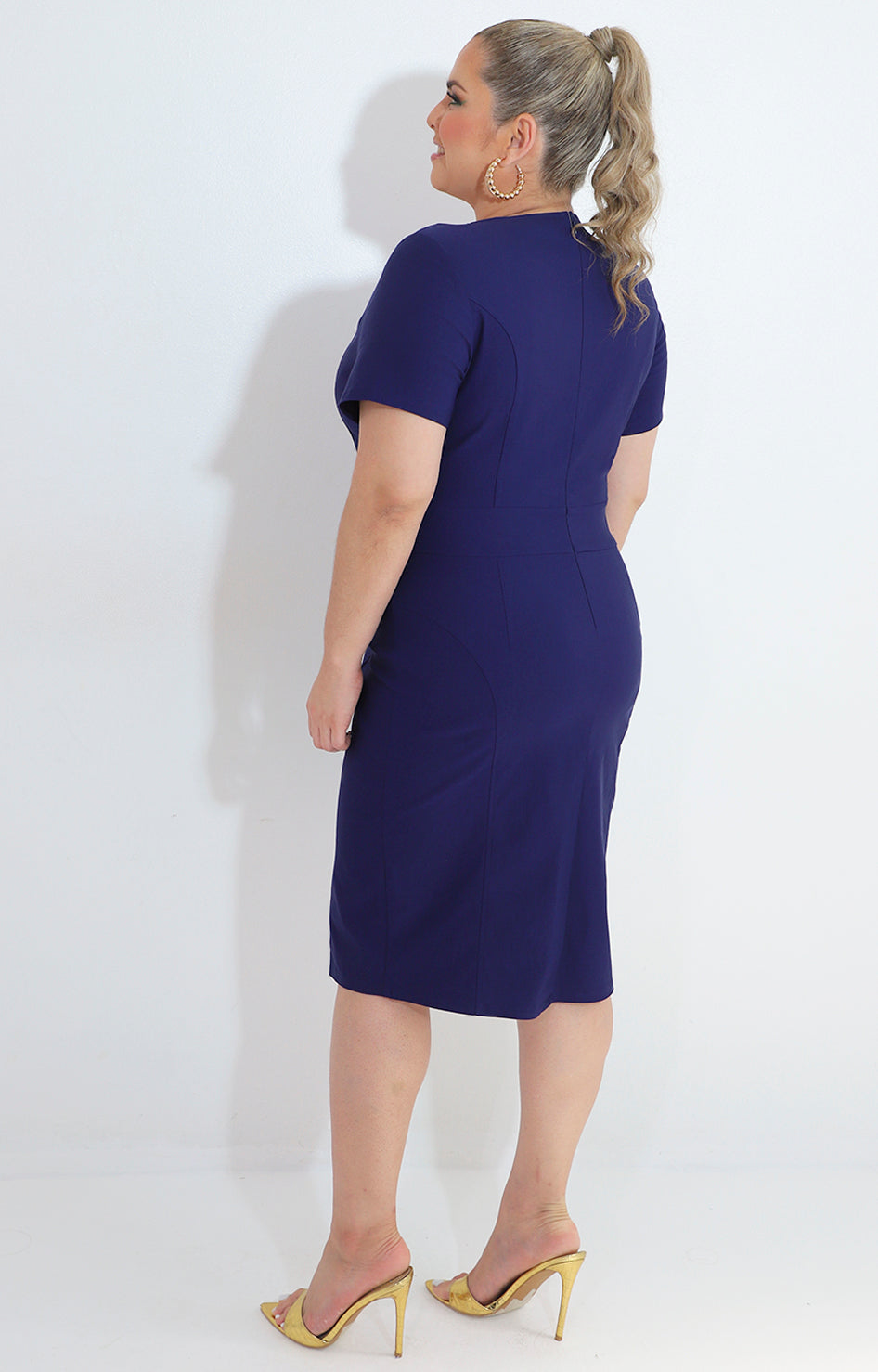 Vestido azul con hebilla dorada - VESTIDO Boutiquemirel 