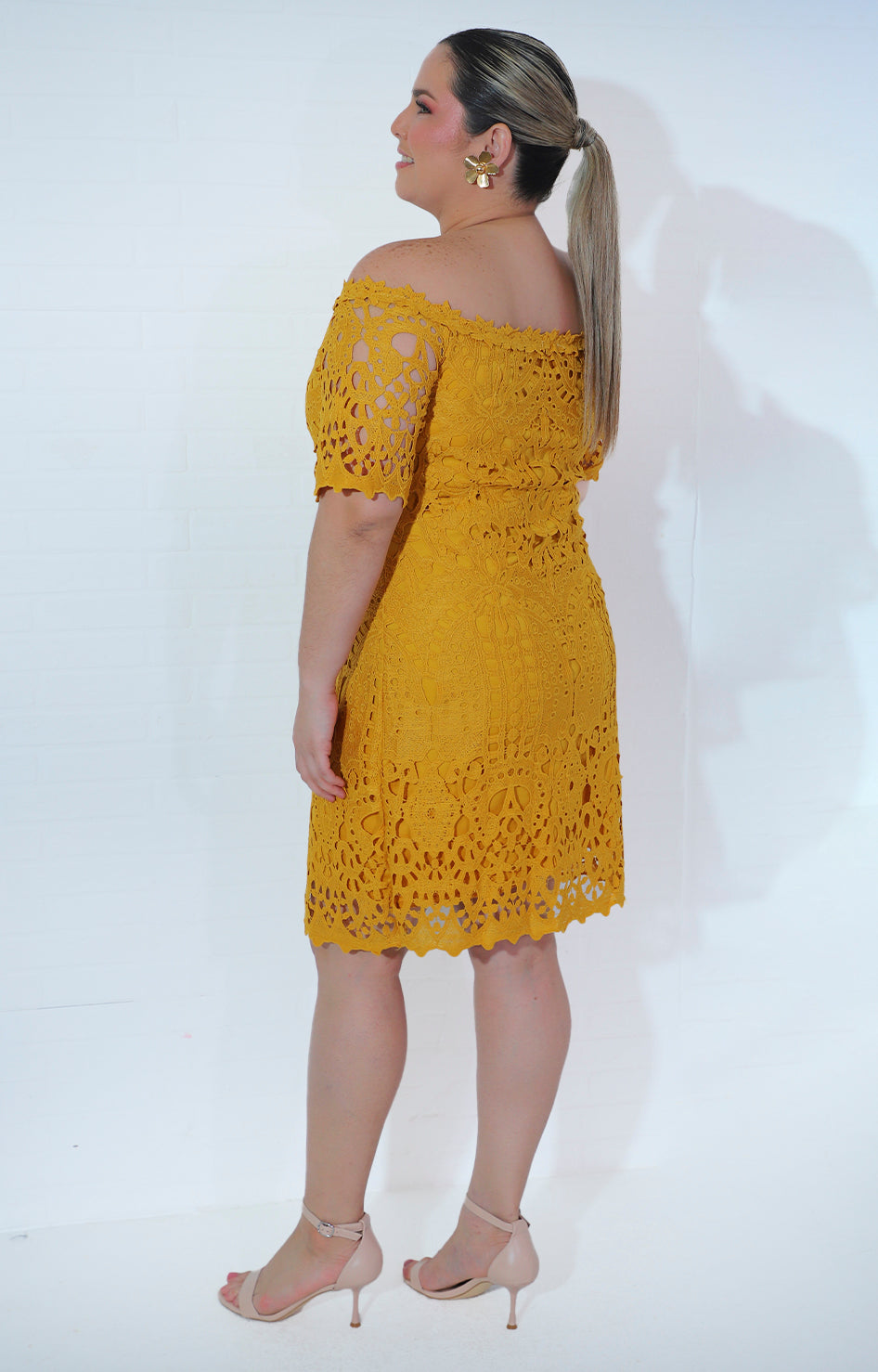 Vestido de guipur mostaza - VESTIDO XL Boutiquemirel 
