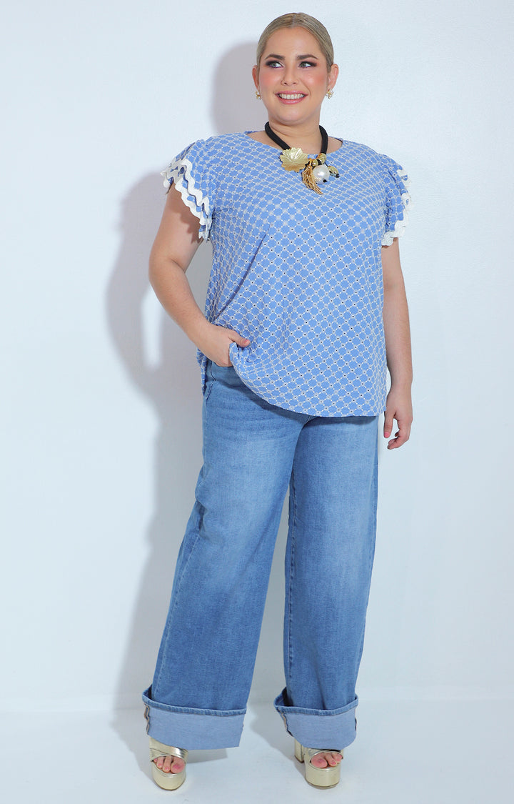 Blusa azul con bordado y manga volante - BLUSA Boutiquemirel 