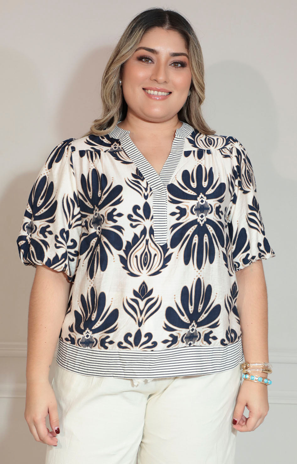 Blusa beige estampada - BLUSA XL Boutiquemirel 