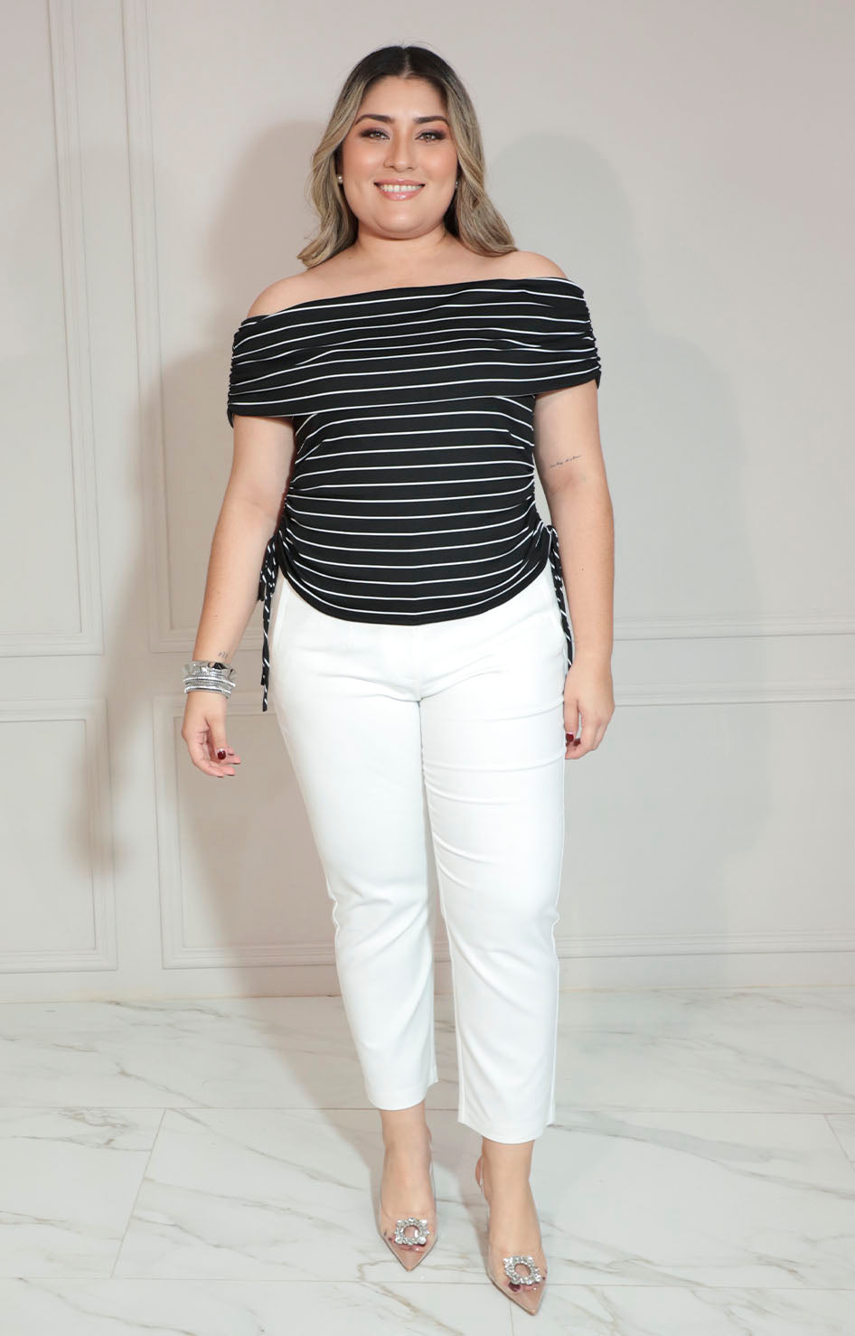 Blusa negra con líneas - BLUSA XL Boutiquemirel 